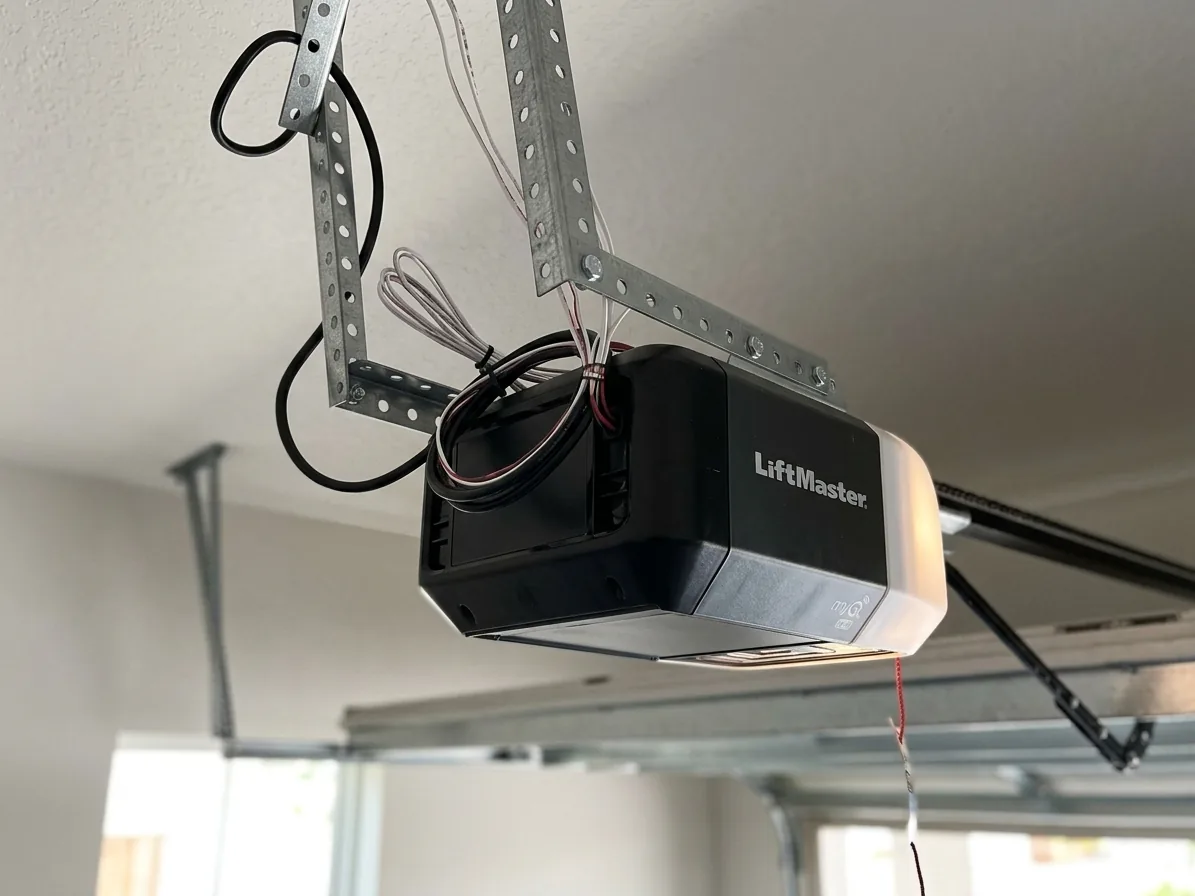 Réparation moteur & télécommande à Montpellier